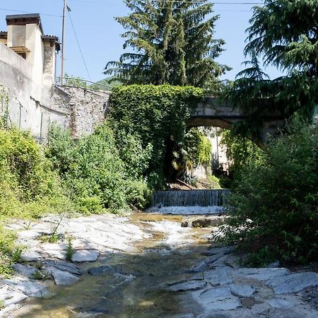 La Casa Sotto Le Cascate Lago Maggiore - Ixihome Cittiglio Buitenkant foto