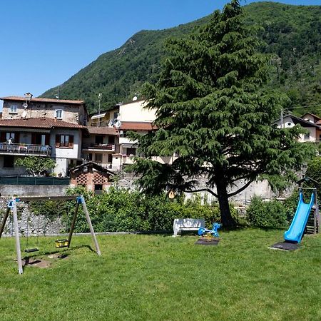 La Casa Sotto Le Cascate Lago Maggiore - Ixihome Cittiglio Buitenkant foto
