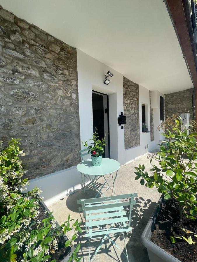 La Casa Sotto Le Cascate Lago Maggiore - Ixihome Cittiglio Buitenkant foto